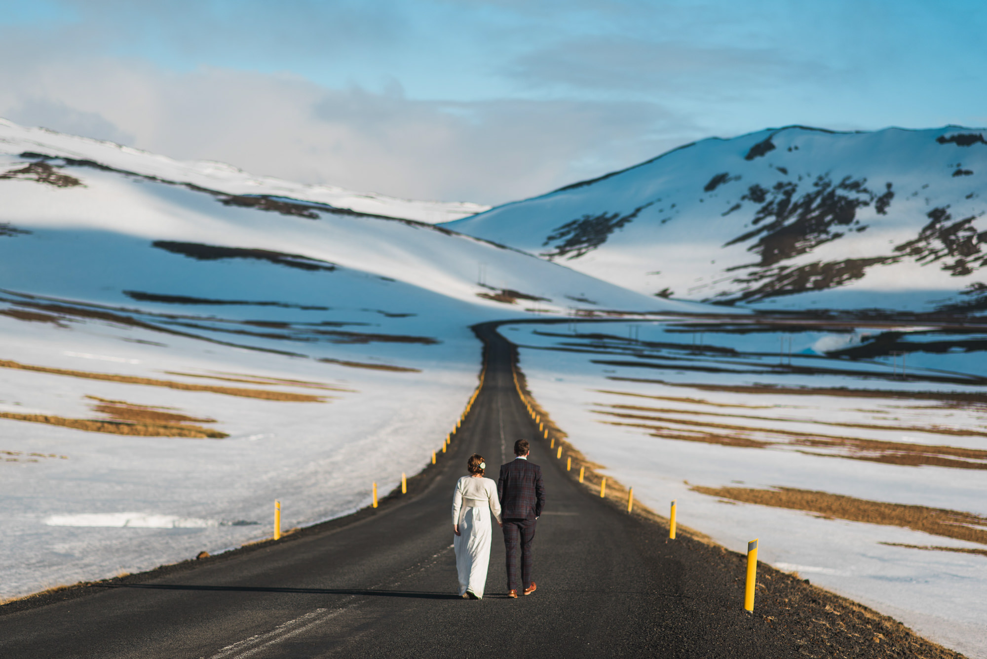 Best wedding photographers in Sweden, snowy portrait by Nordica Photography