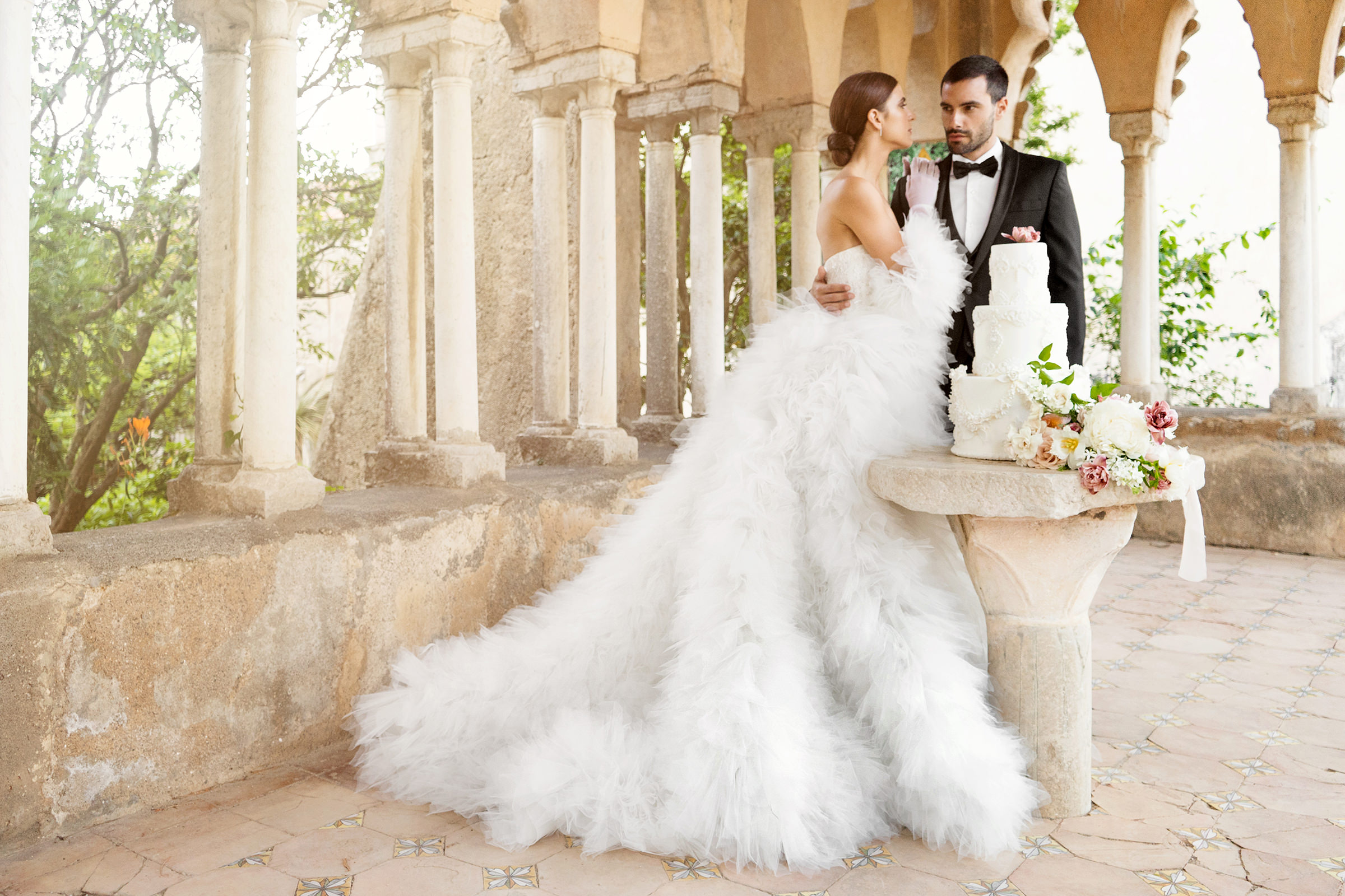 bride-in-luxurious-feathery-tulle-gown-best-wedding-photographer-italy-joanne-dunn-photographers