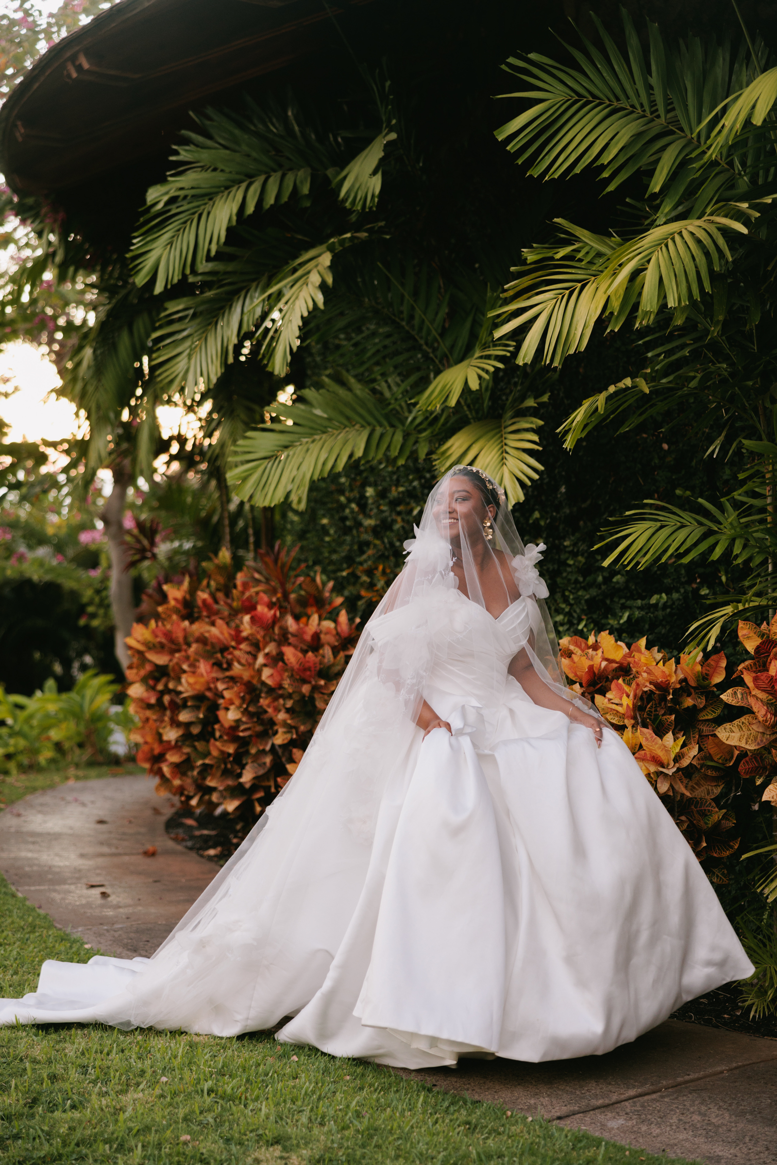 Bride pose at Hotel Wailea Wedding, Melia Lucida Photography, Maui wedding photographer