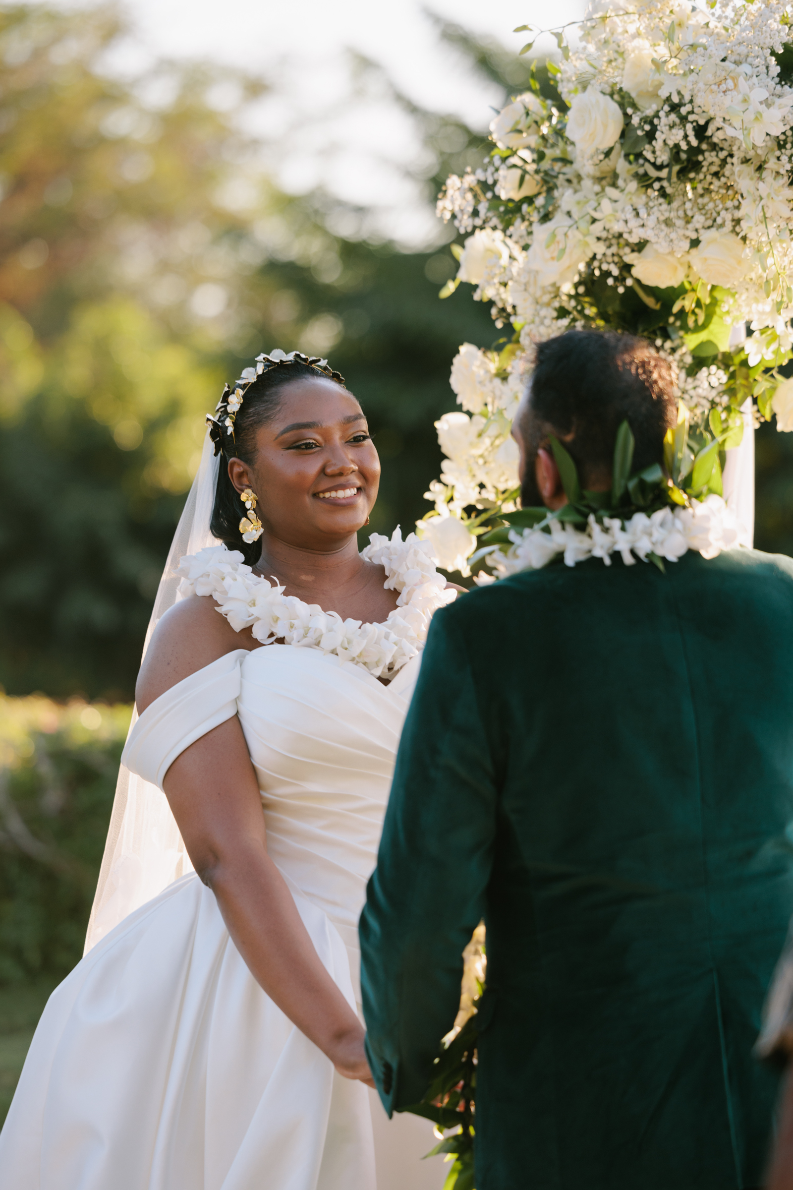 Ceremony moment Hotel Wailea wedding Maui