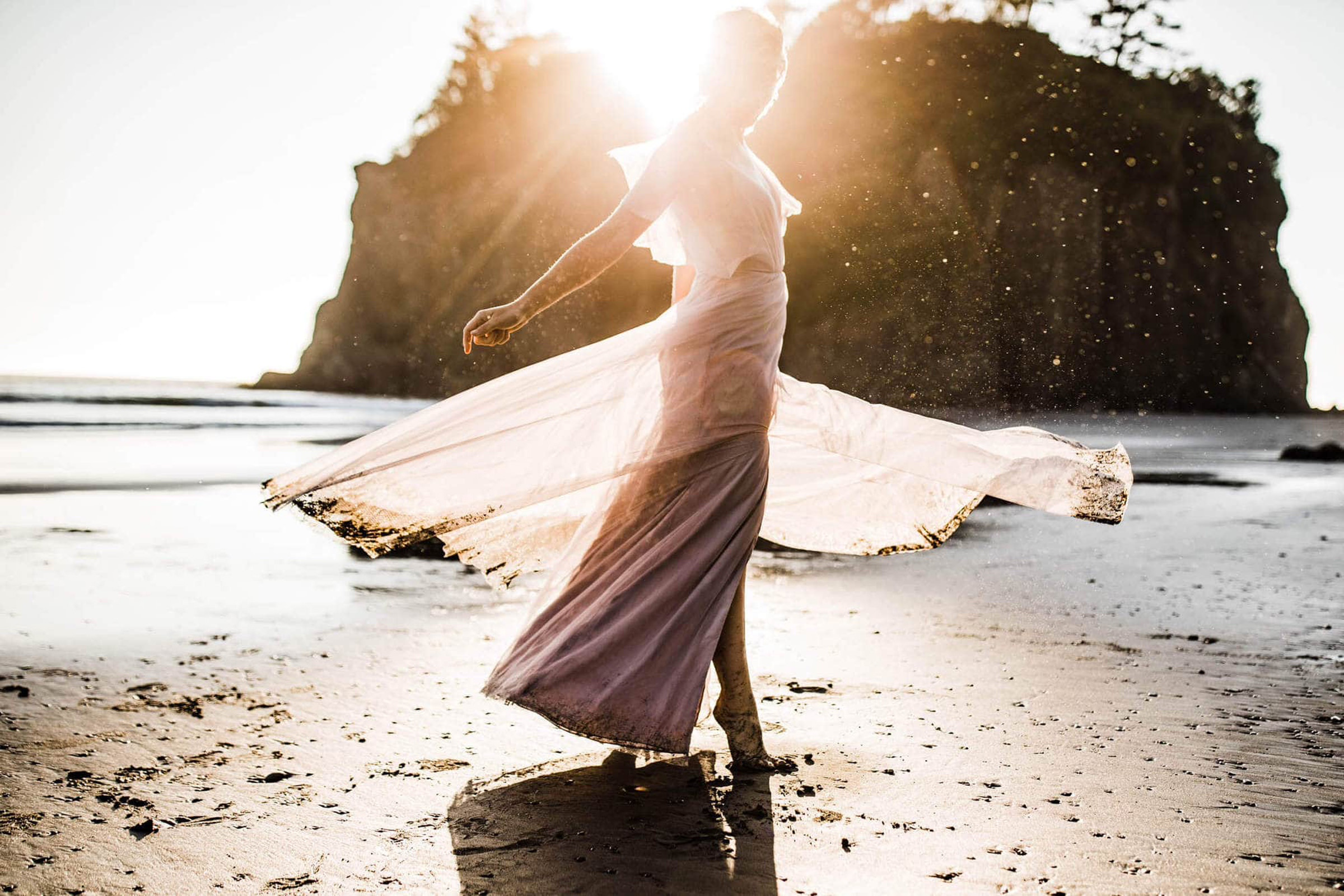 Editor's Picks - Lens Flare Collection - photographed by Aimee Flynn -  destination elopement wedding photographer