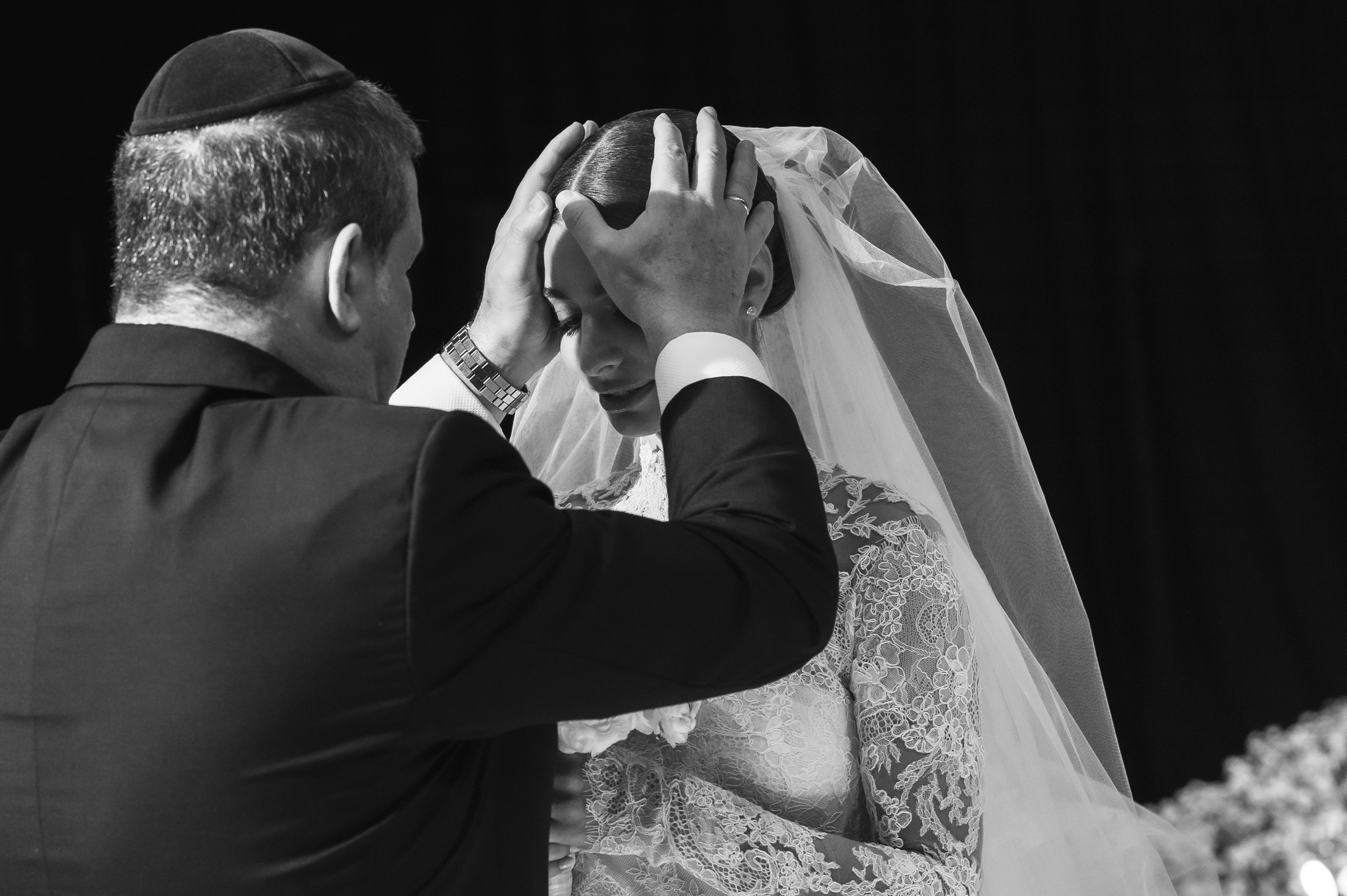 Father gives bride away at Club Hebreo Panama wedding photographed by Alvaro Ching