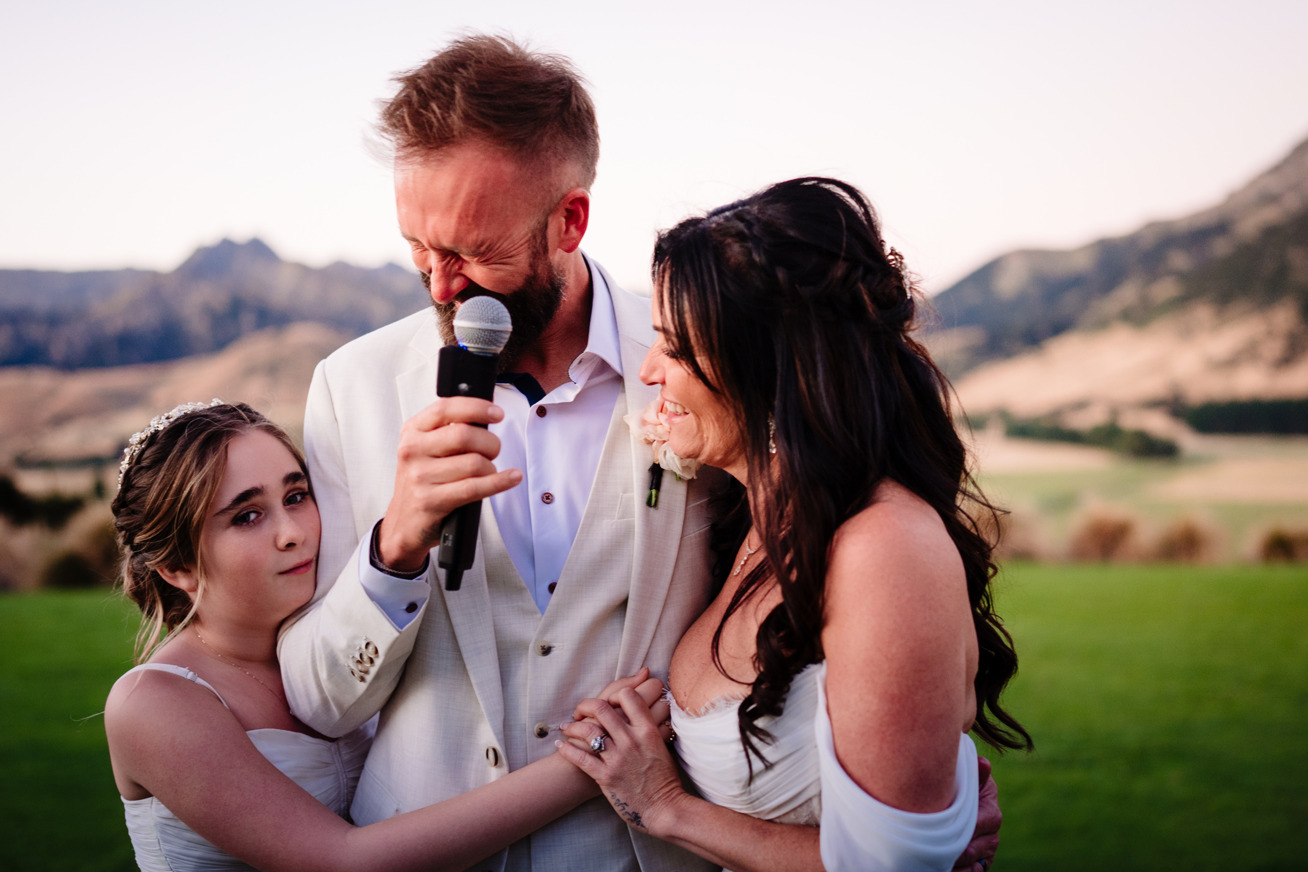 Intimate mountaintop wedding in Wanaka, New Zealand - Vinson Images