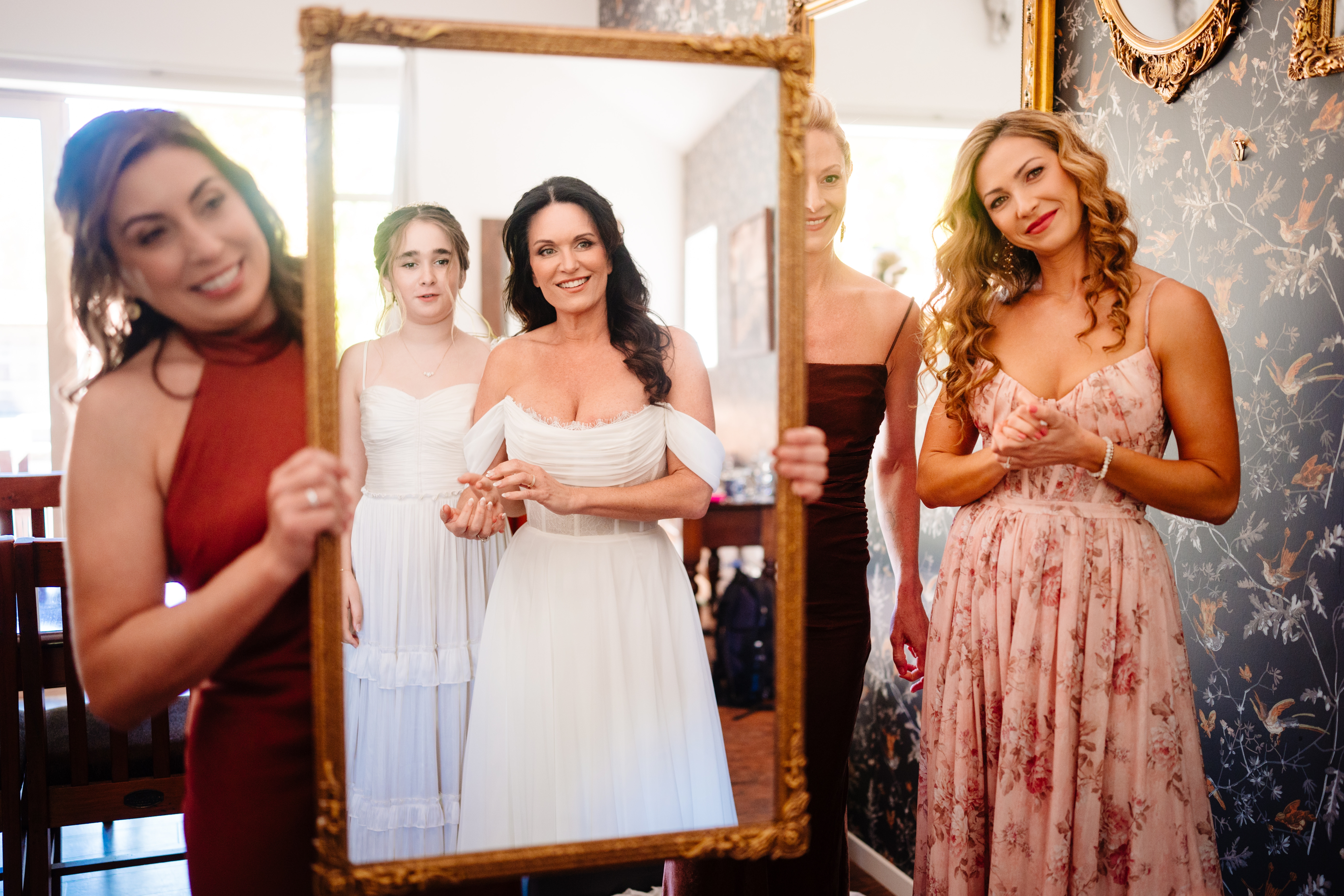 Intimate mountaintop wedding in Wanaka, New Zealand - Vinson Images