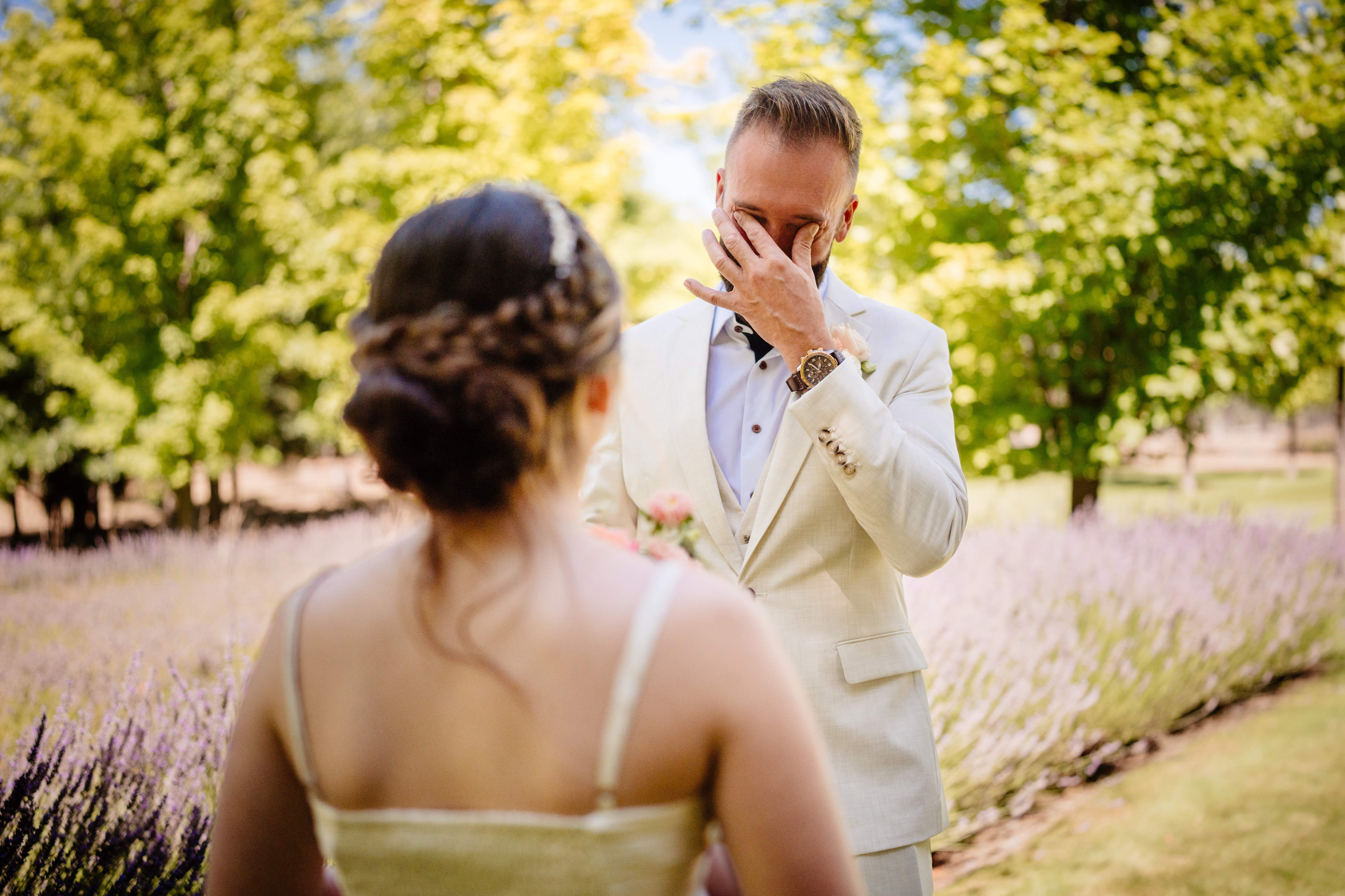 Intimate mountaintop wedding in Wanaka, New Zealand - Vinson Images