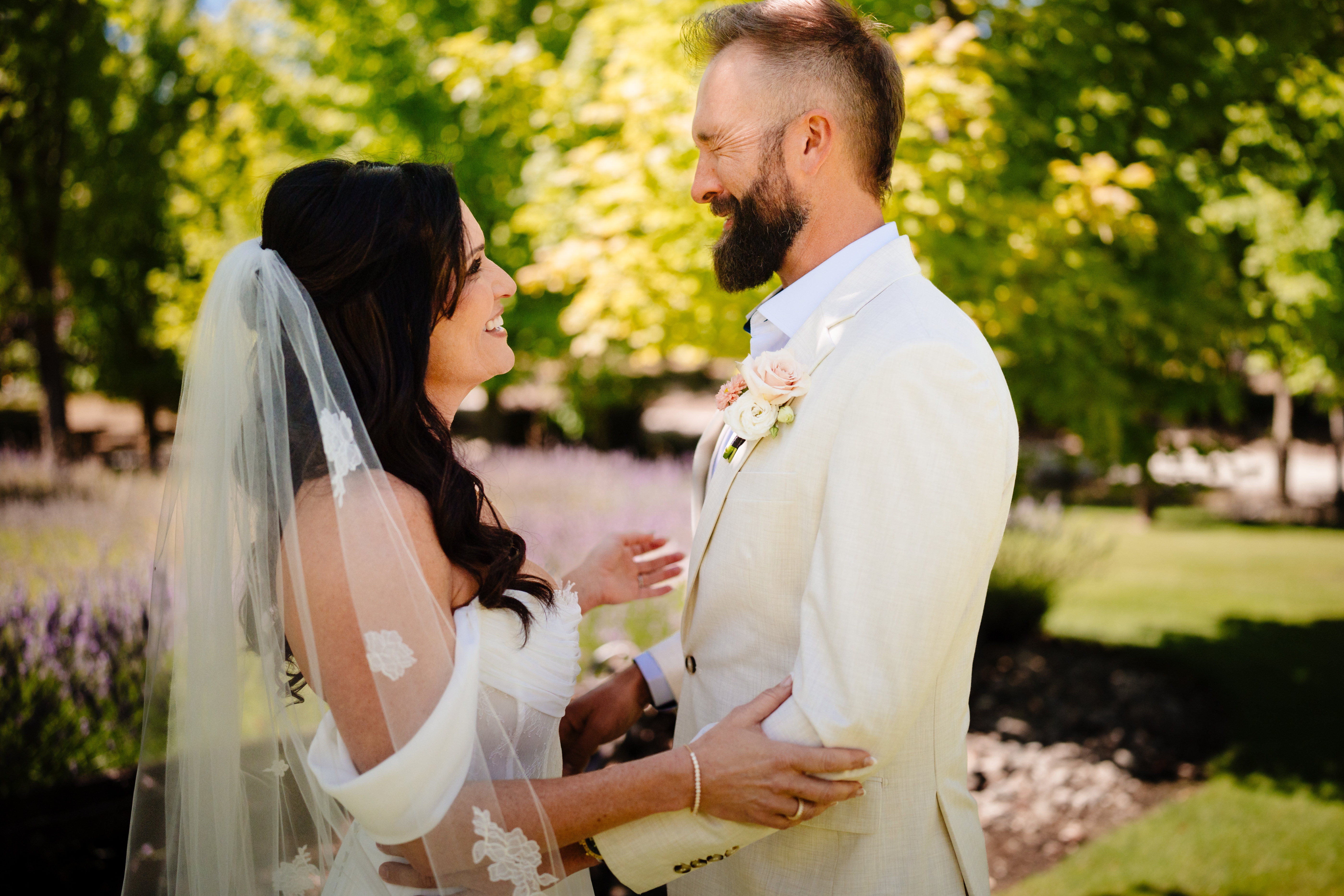 Intimate mountaintop wedding in Wanaka, New Zealand - Vinson Images