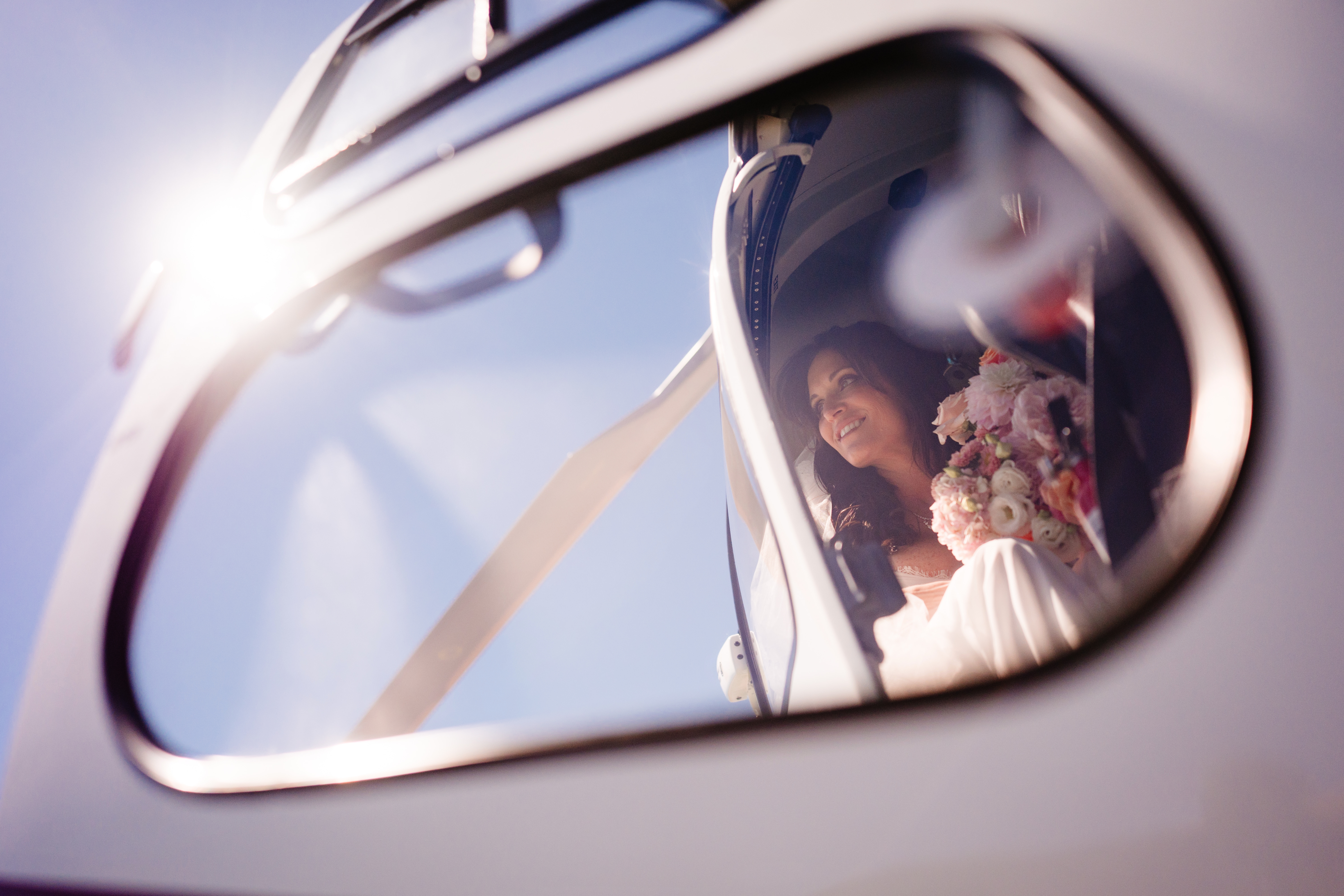 Intimate mountaintop wedding in Wanaka, New Zealand - Vinson Images