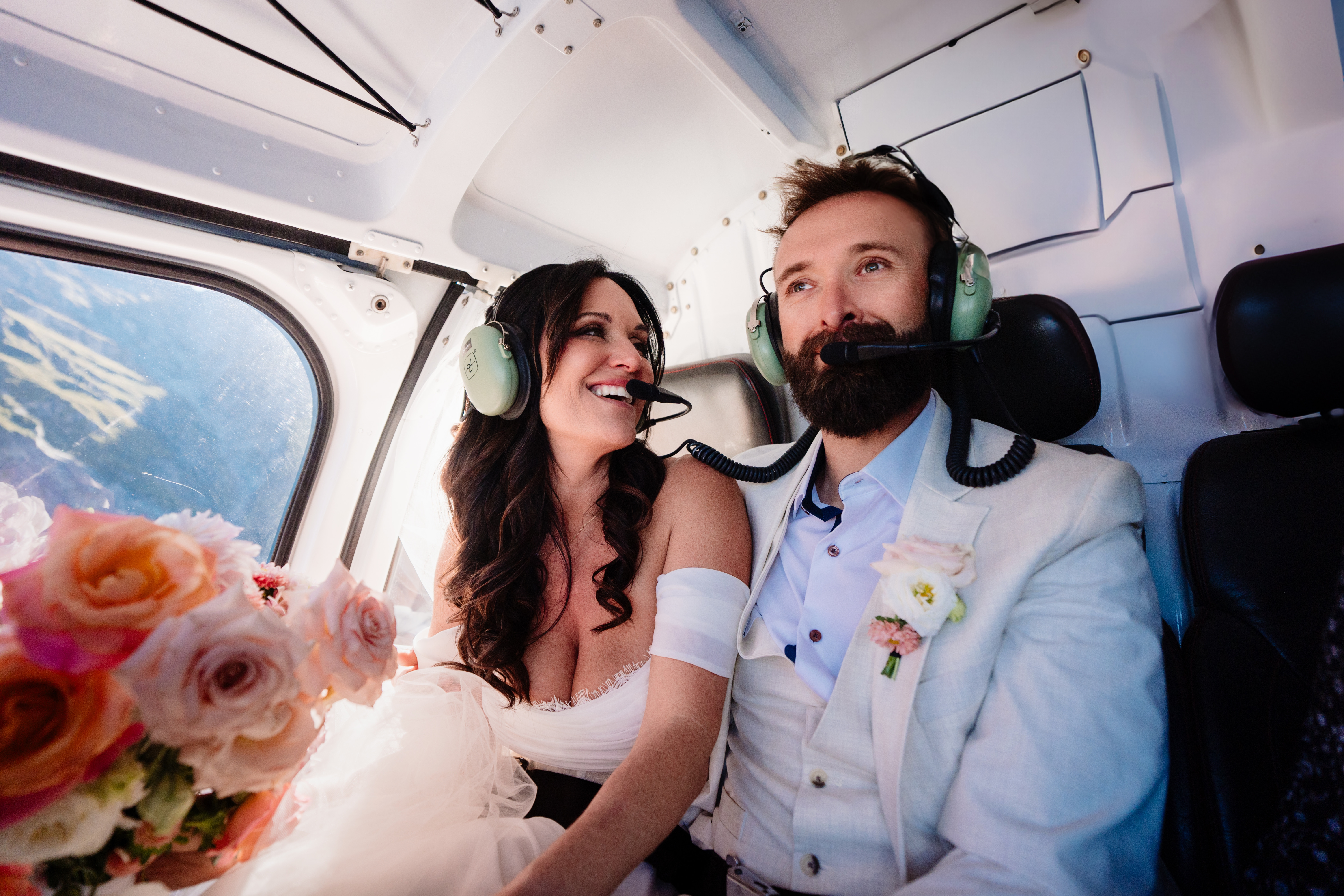 Intimate mountaintop wedding in Wanaka, New Zealand - Vinson Images