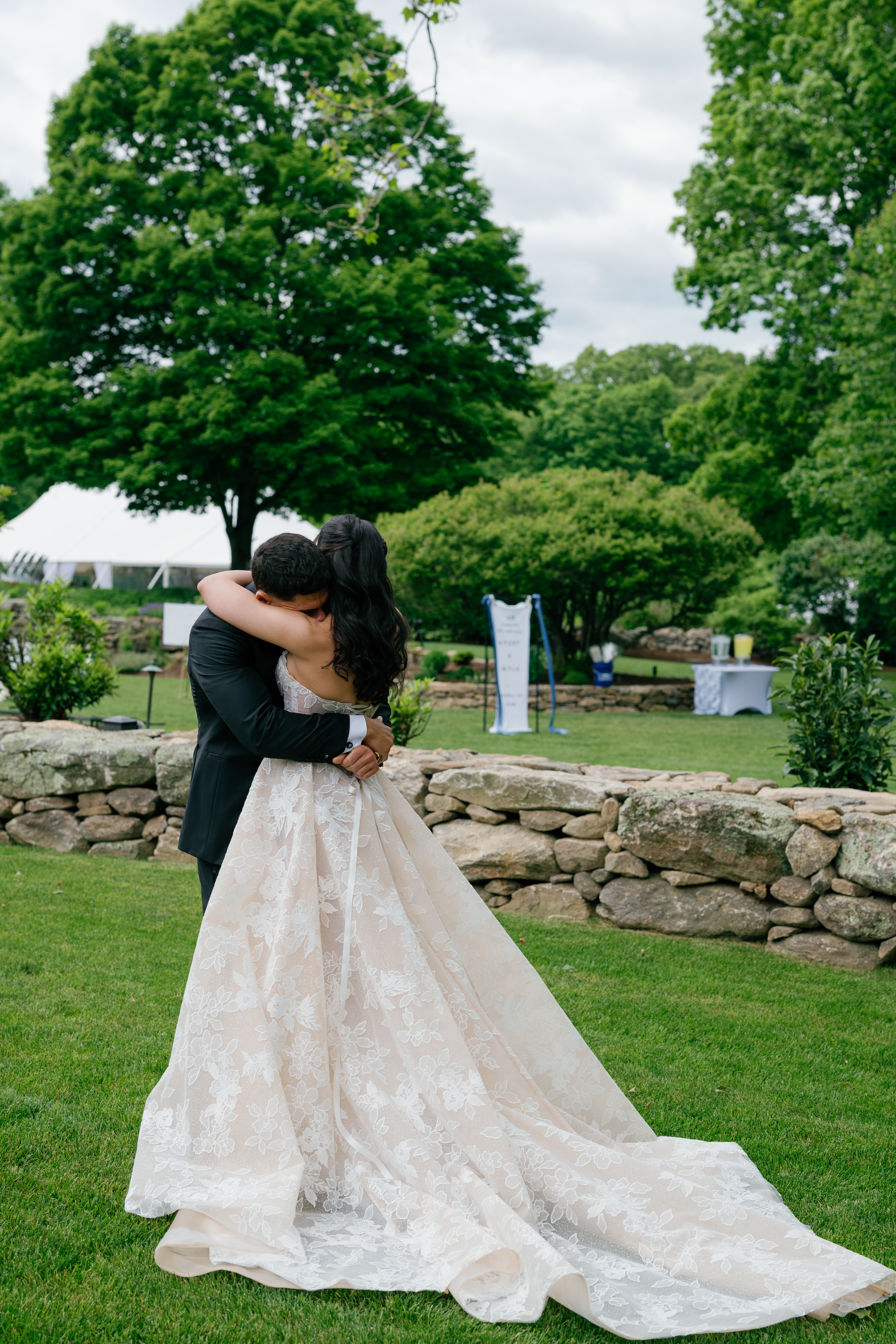 Smith Farm Gardens Wedding - Photo by Kamalov Photography