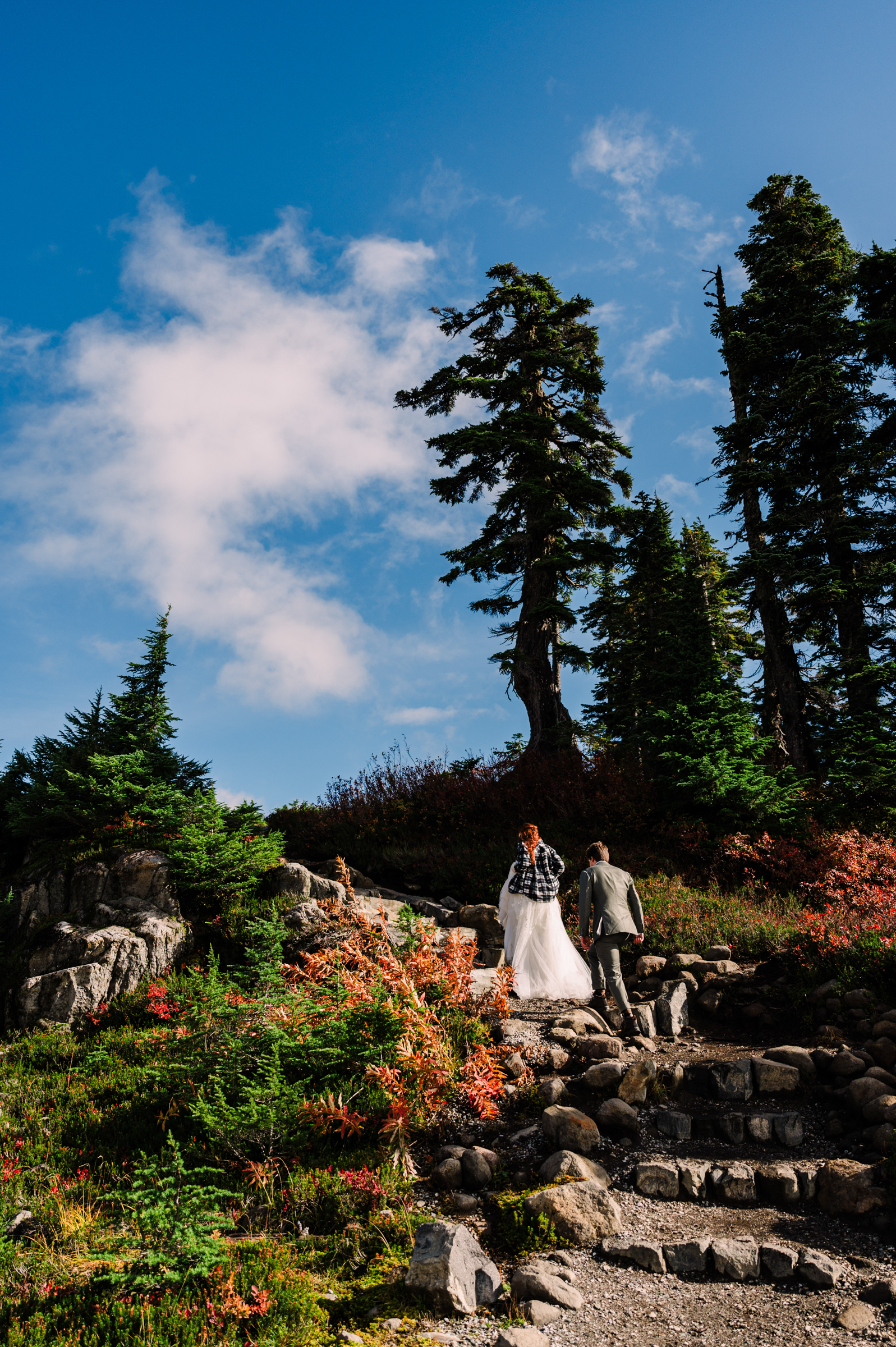 Stairs to Artist Point, Mt. Baker elopement in fall color