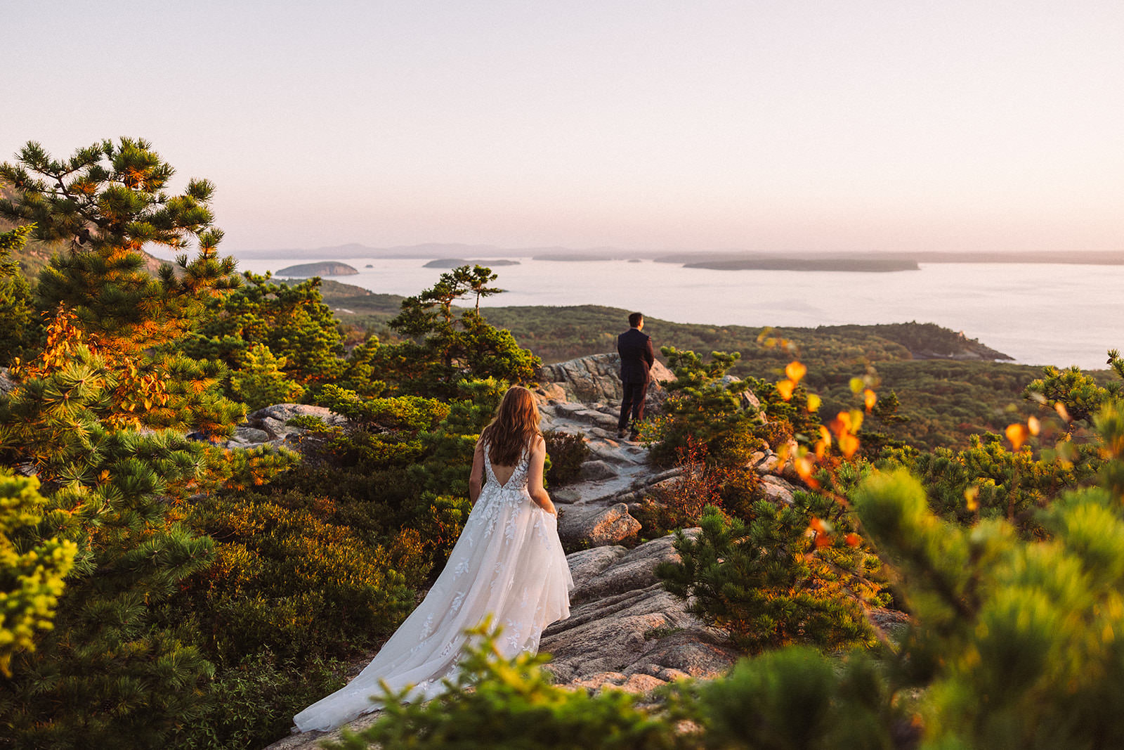 Best Wedding Photographers in Massachusetts, New Hampshire, and Maine - Photo by Bridget and Ryan