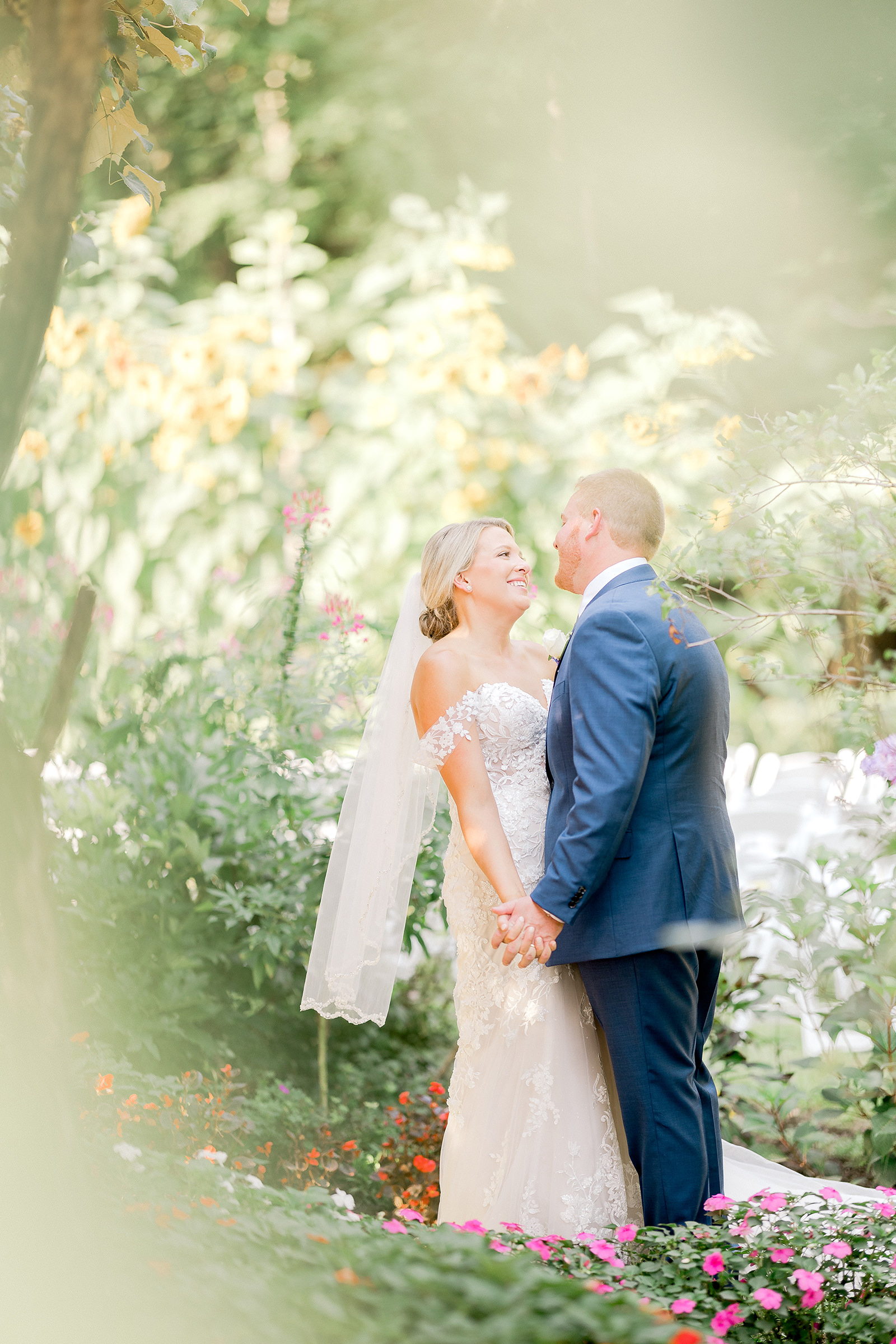 Best Wedding Photographers in Massachusetts, New Hampshire, and Maine - Photo by Kristen Lenox