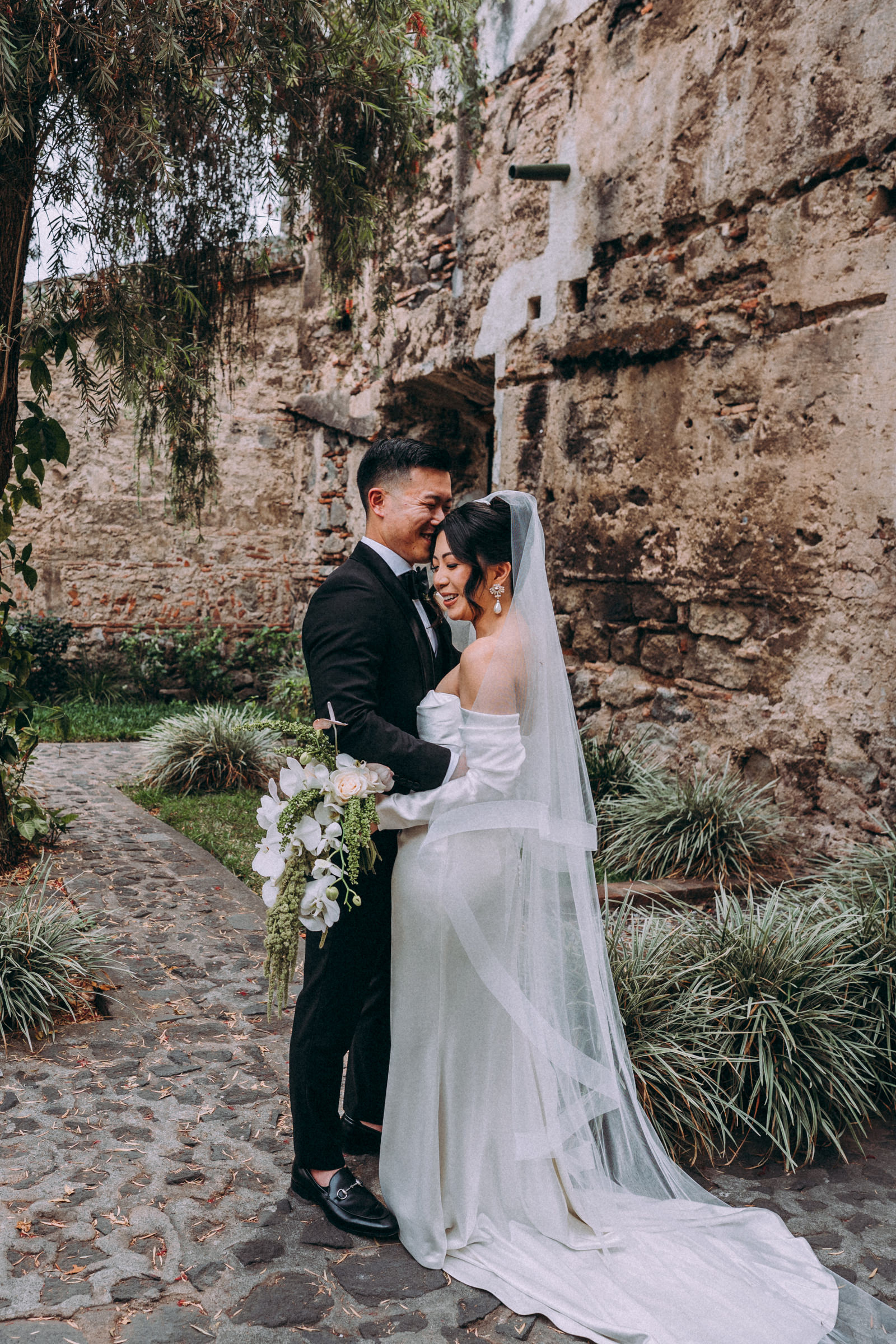 Best Wedding Photographers in Guatemala - Photo by Berner Nájera