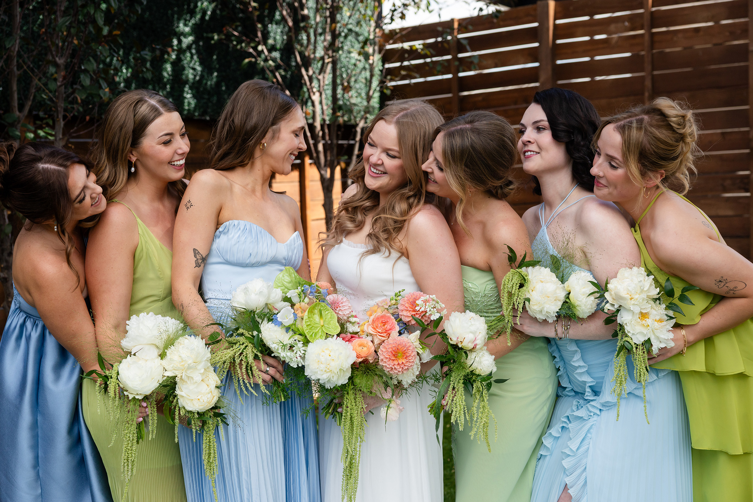 Best Wedding Photographers in Massachusetts, New Hampshire, and Maine - Photo by Lisa Gilbert