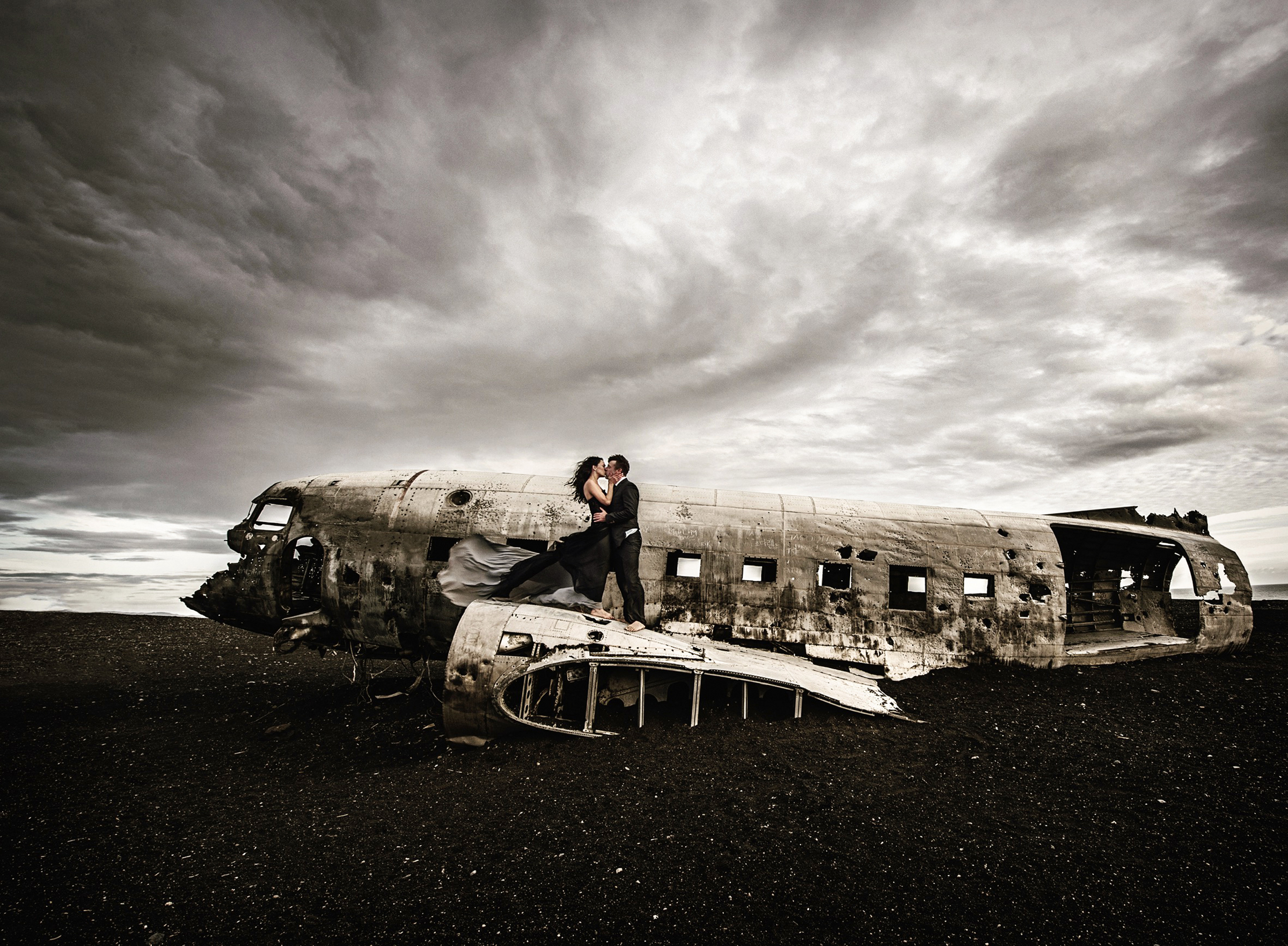 Best Wedding Photographers in Norway - Frøydis Geithus & Howard Bjelde