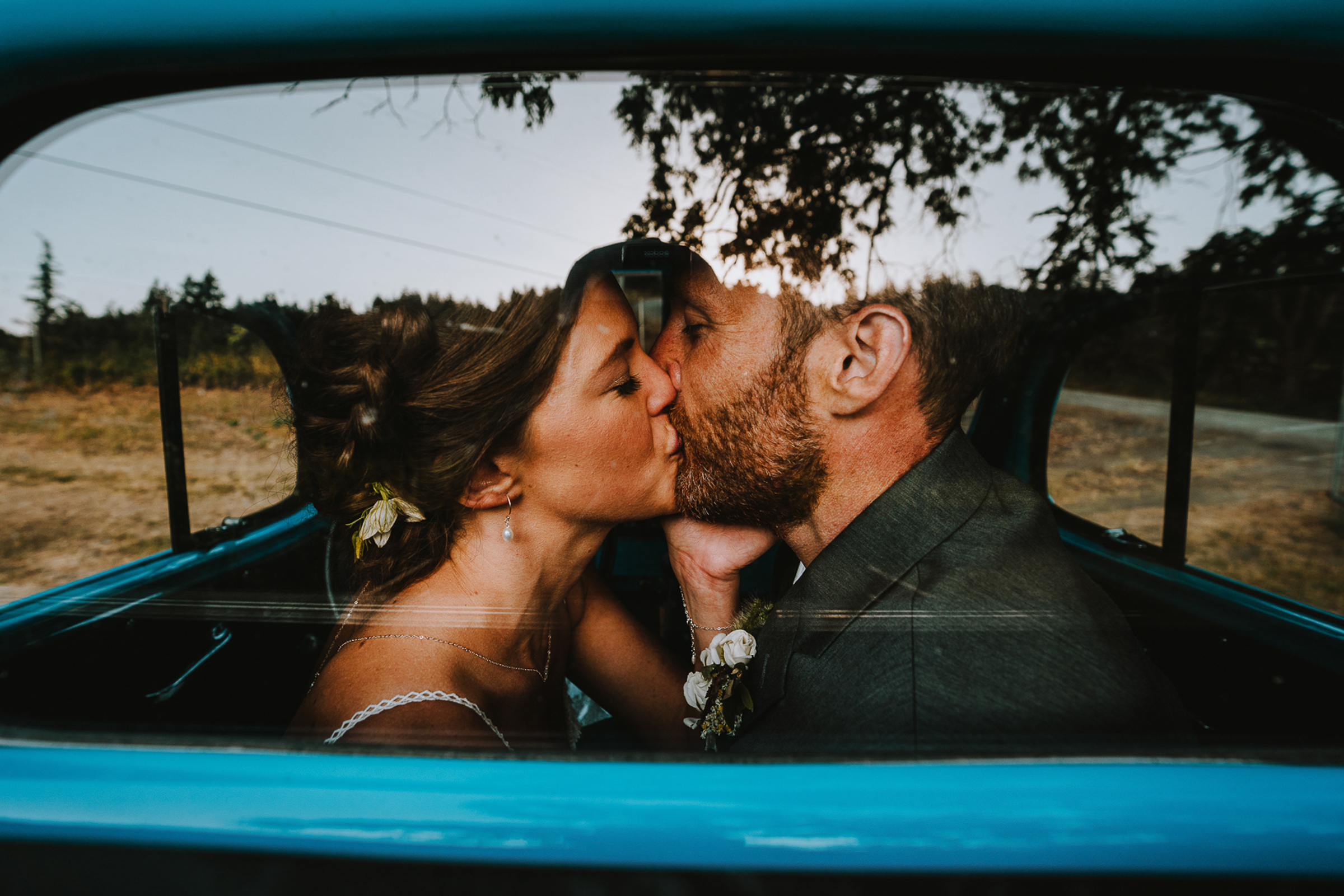 Best Wedding Photographers in Massachusetts, New Hampshire, and Maine - Photo by Chris Arson