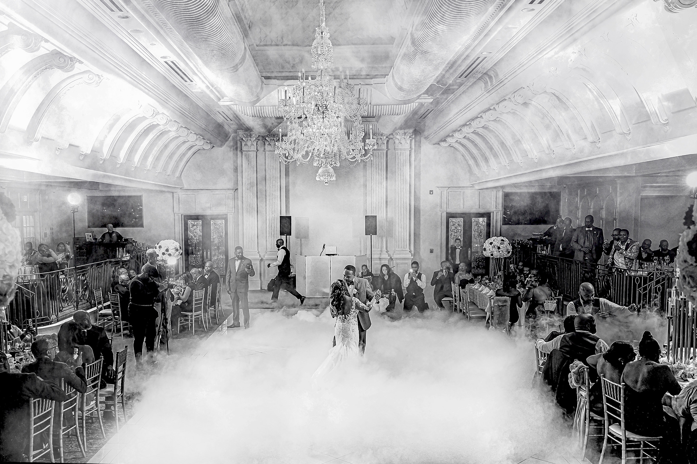 first-dance-on-smoky-dance-floor-photo-by-kesha-lambert-photography