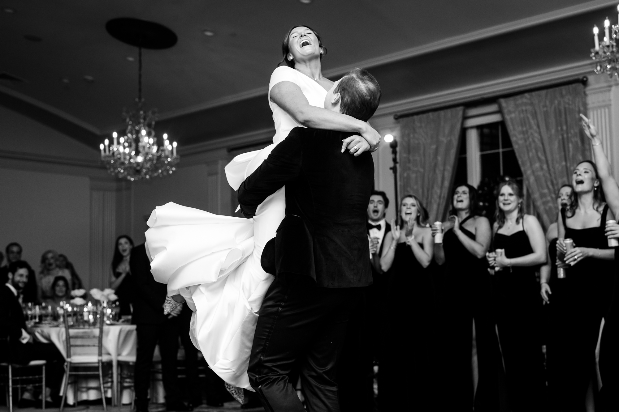Best Wedding Photographers in Massachusetts, New Hampshire, and Maine - Photo by Lisa Gilbert