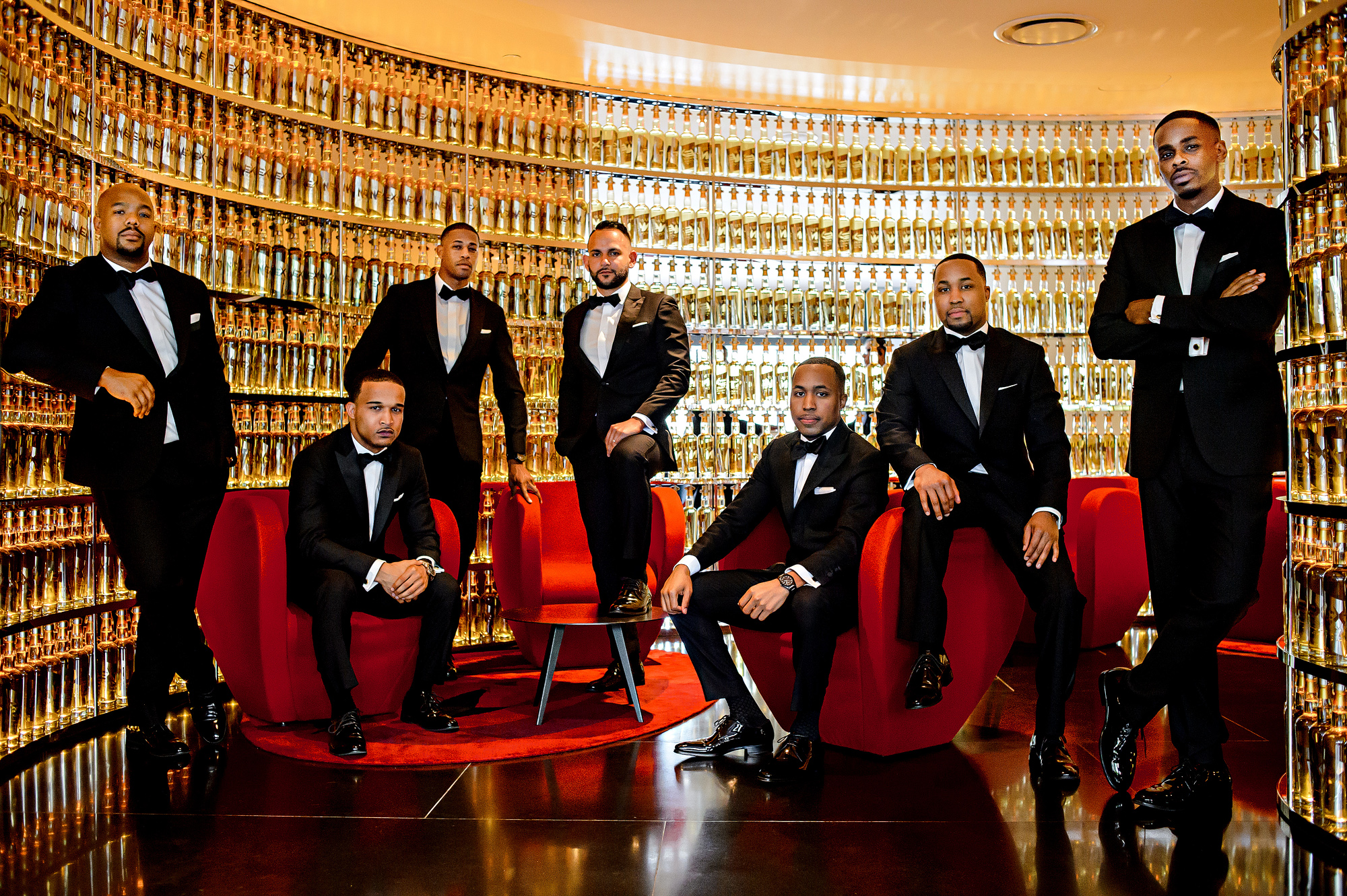 group-portrait-of-groomsmen-joshua-dwain-photography
