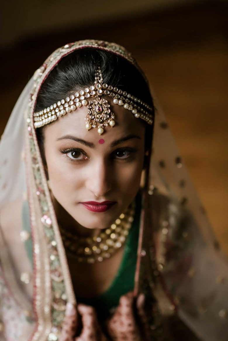 indian-bride-portrait-maloman-studios
