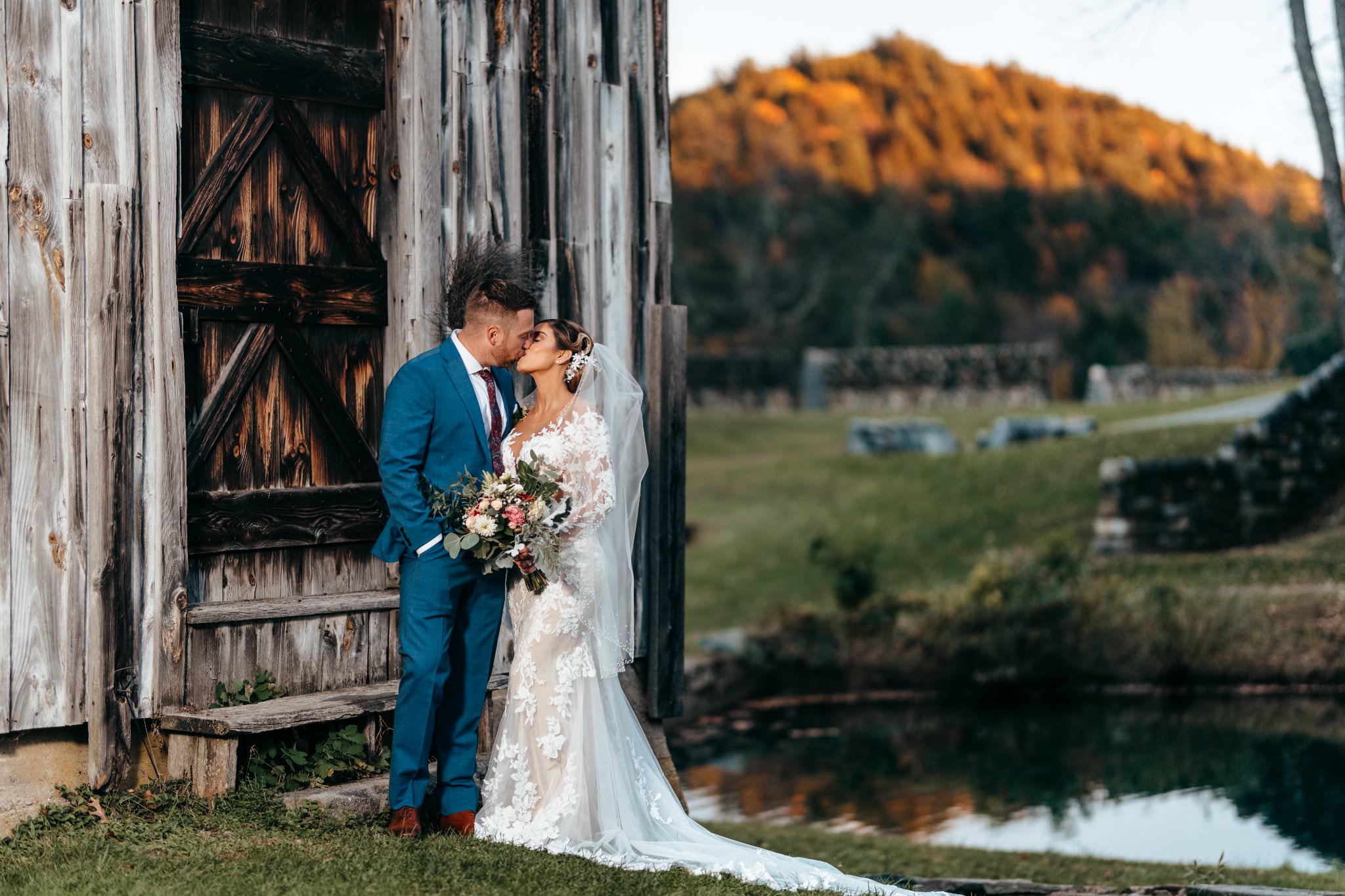 Best Wedding Photographers in Massachusetts, New Hampshire, and Maine - Photo by Hinesight Imagery