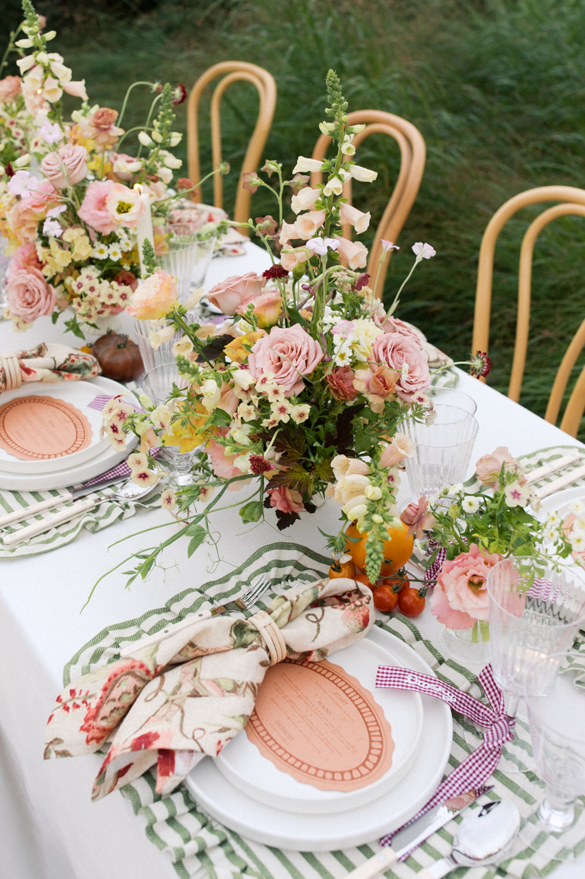 beautiful reception decor-Raphaelle Granger
