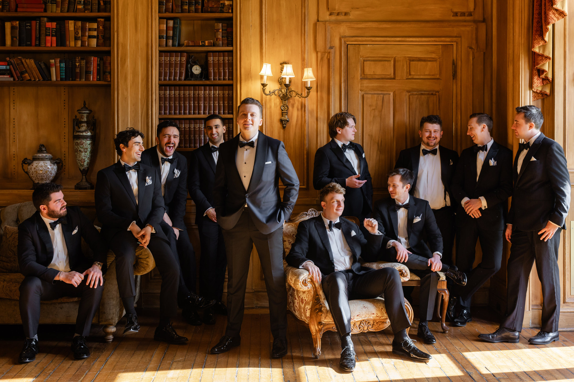 best wedding photographers in Texas, Vanessa Joy - group portraits