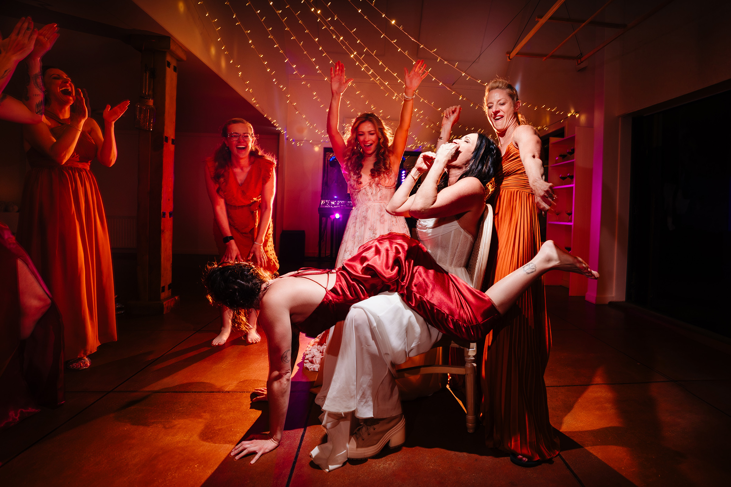 Girly lap dance, photo by Vinson Images, Arkansas wedding photographers