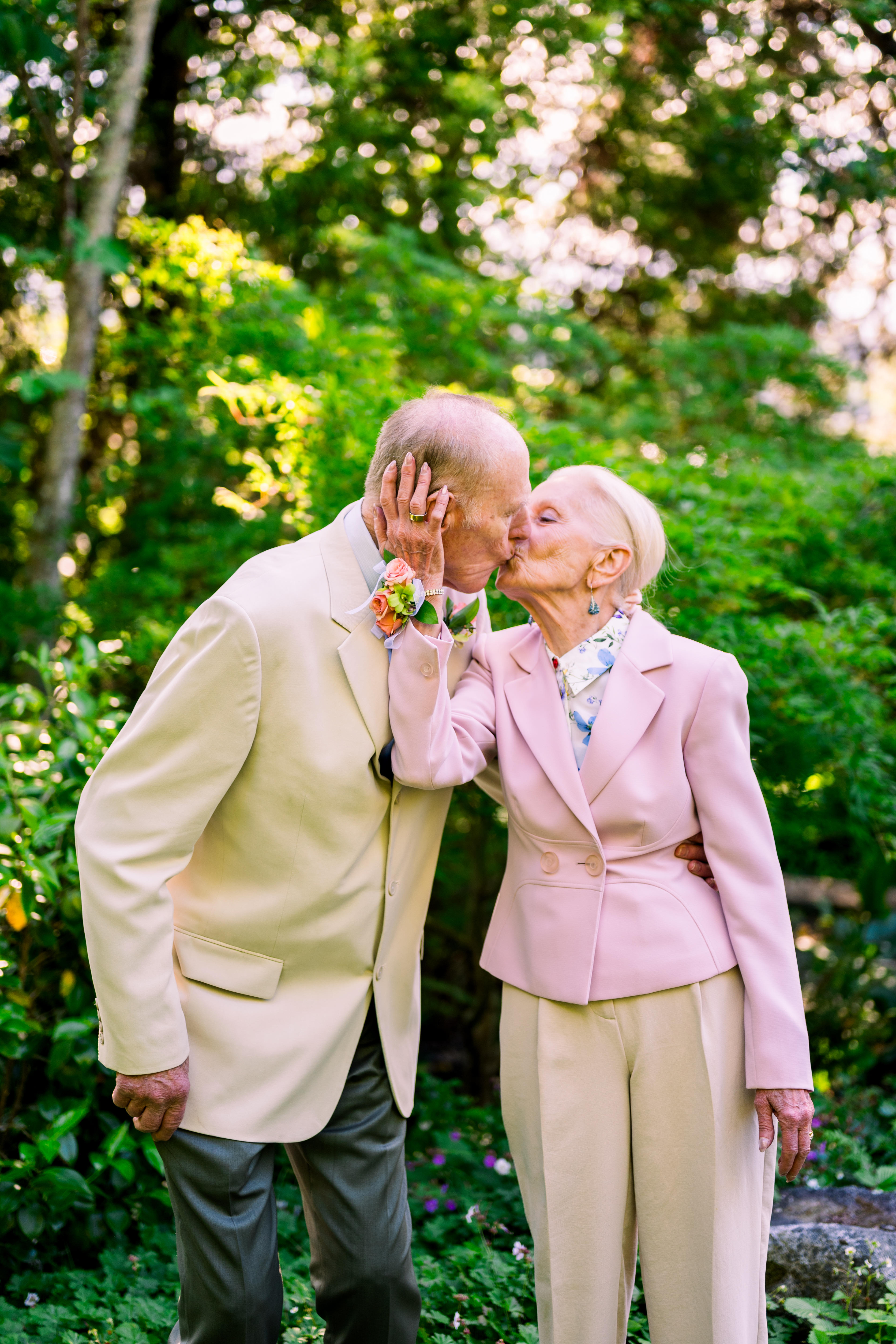 Portrait Magic Award Winner-image by Seattle elopement wedding photographer Marla Manes