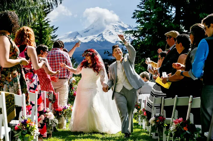 Just married couple at Mt. Hood Organic Farms - photo by Jos Studios - Jos & Tree