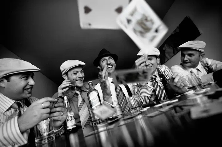 Groomsmen playing poker in Vegas - photo by Jerry Ghionis
