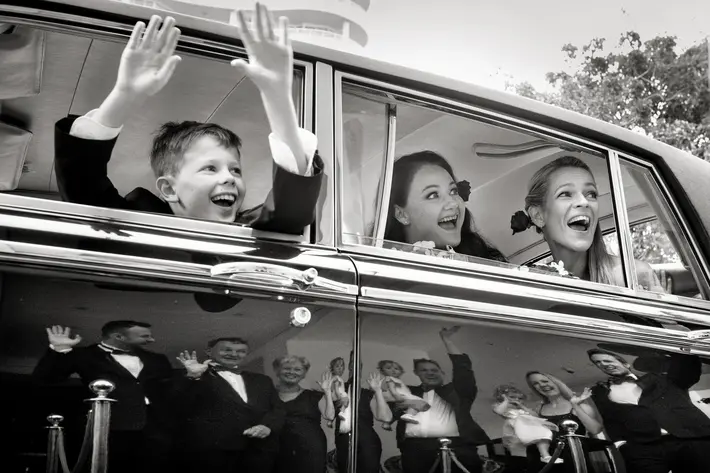 best-wedding-photography-brilliant-reflection-group-shot-by-jacki-bruniquel-south-africa