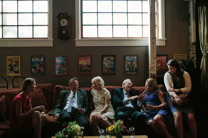 seated-family-talking-jonas-seaman-photography-seattle