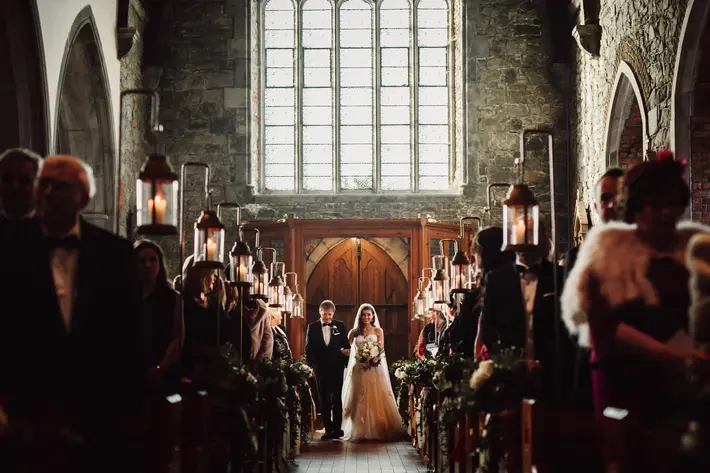 Father and bride make a memorable entrance - photo by Lima Conlon Photography