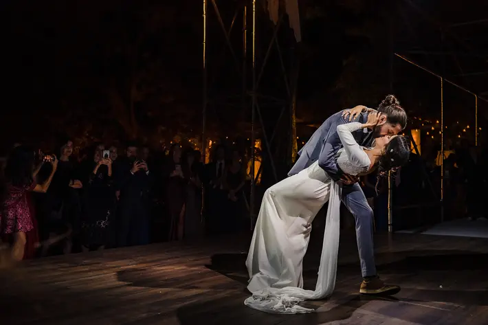 Dramatic dip and kiss at first dance Citlalli Rico Photography