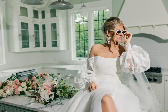 Wedding at Venue3Two in Grand Rapids by Chrystin Melanie Photography