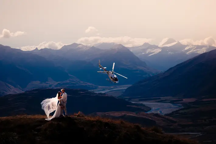 Intimate mountaintop wedding in Wanaka, New Zealand - Vinson Images